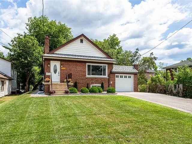 House For Sale in 753, Morrish Road, Toronto, Ontario