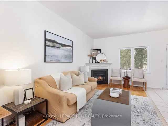 2-Bedroom Bungalow Near Yonge Street