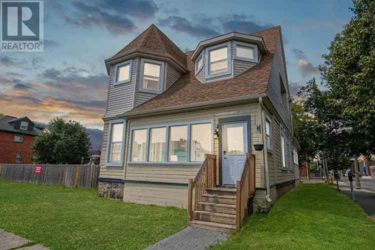 6 Bedroom 4 Bath Home in Thunder Bay - Airbnb Investment Opportunity