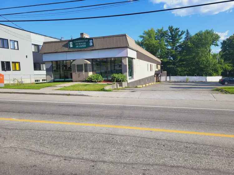 Commercial building/Office for sale, 1112, Rue du Conseil, Sherbrooke (Fleurimont) - Proprio Direct