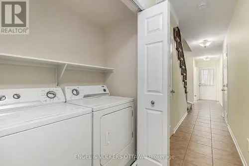 3 Story Townhome Kanata Beaverbrook Move In Ready