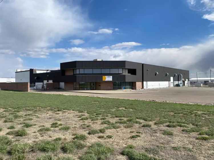 Flexible industrial property for lease in Churchill Industrial Park