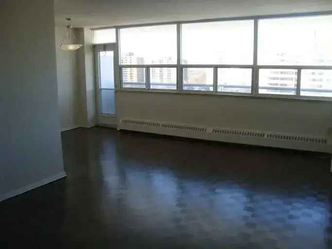 Rent Apartment in North York with Spacious Suites and Pool