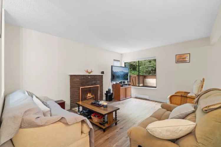 Guildford Townhouse for Sale - 2 Beds, 2 Baths, Private Yard