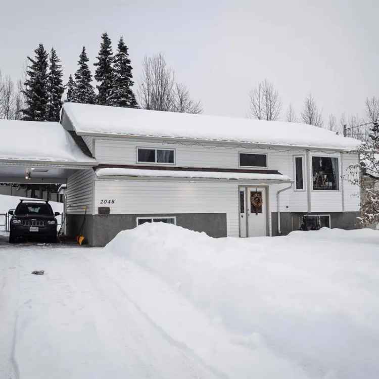 House for Sale Near Hart Ski Hill and Elks Centre