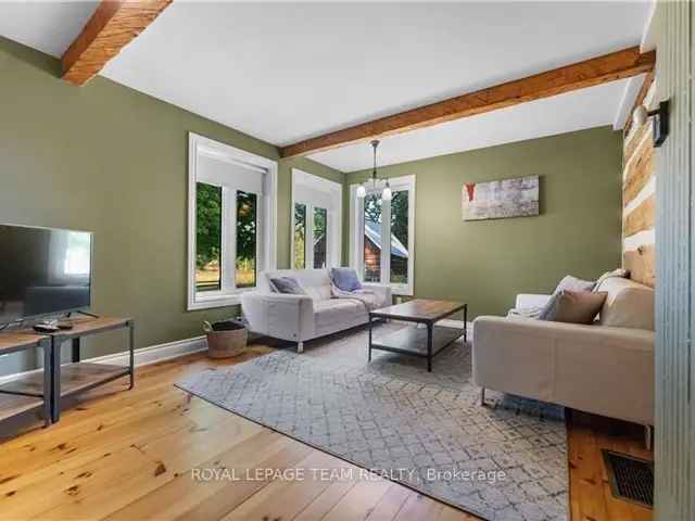 House For Sale in Greater Madawaska, Ontario