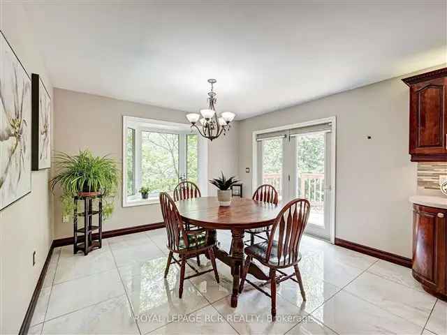 House For Sale in Caledon, Ontario