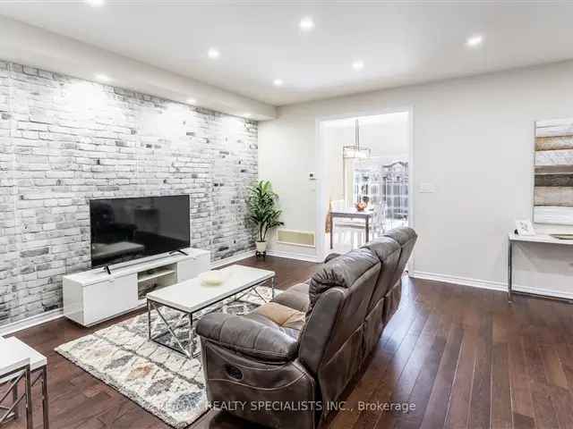 House For Sale in 1245, Ruddy Crescent, Milton, Ontario