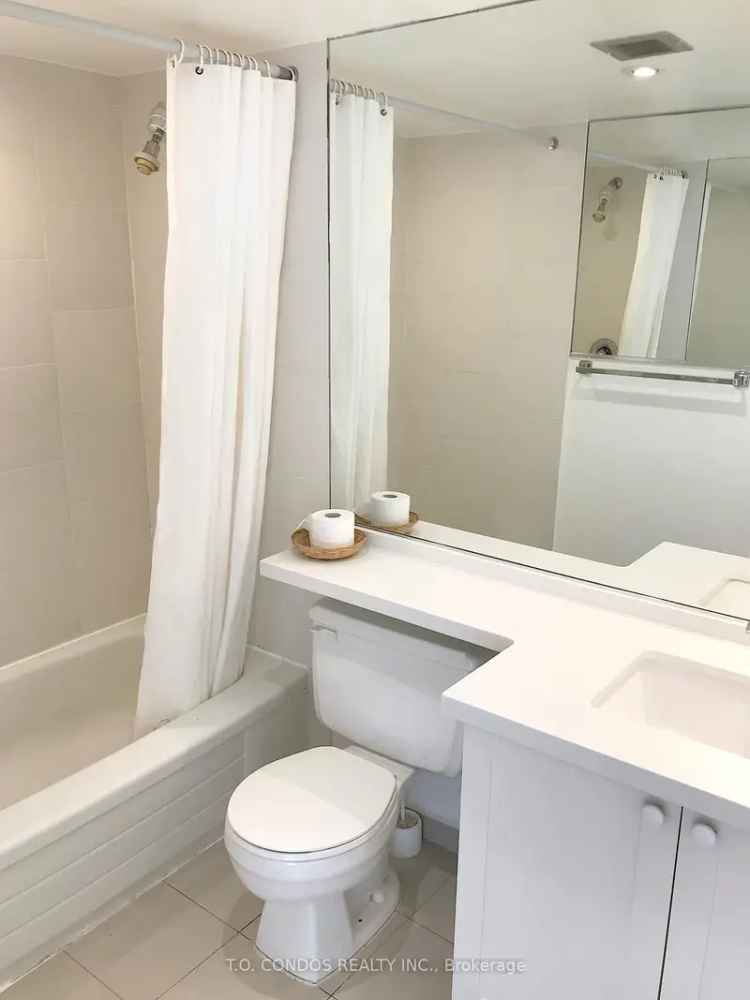 Rent Bright Large Unit with 1 Bedroom Solarium near Hospitals and Financial District