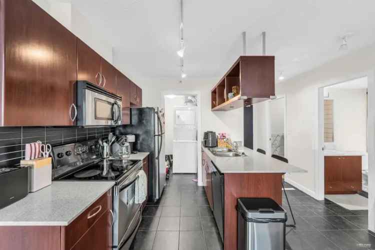 Vancouver Downtown Condo for Sale 2 Beds 1 Bath City Views