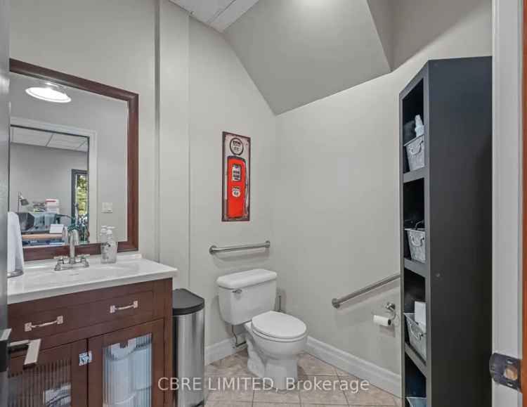 Oakville Main Thoroughfare Corner Suite - Medical Use Permitted