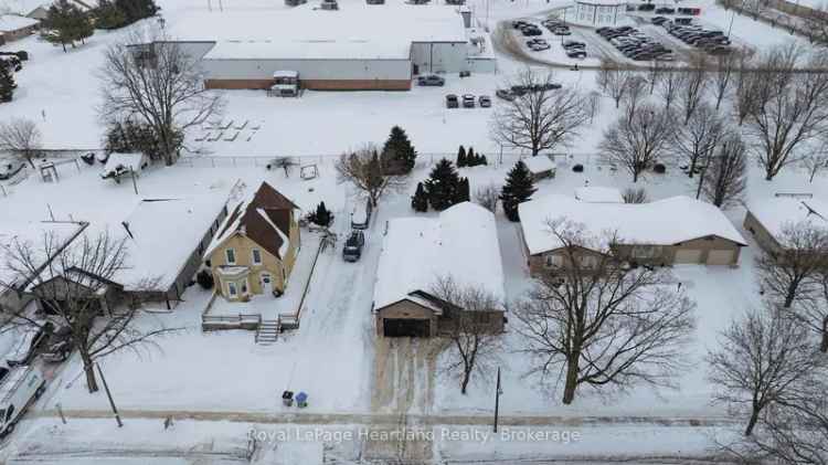 Main Floor Living Brick Bungalow 1460 sq ft 2 Beds 2 Baths