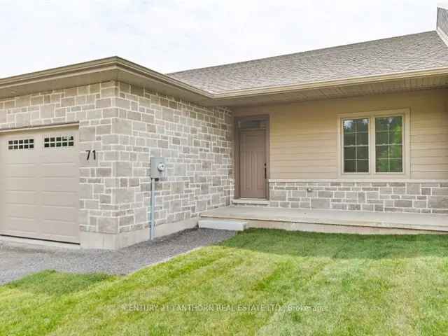 Townhouse For Sale in Centre Hastings, Ontario