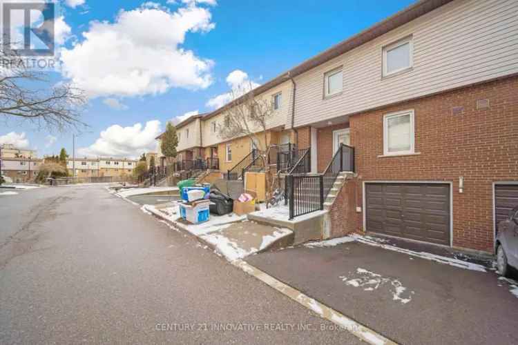 4 1 Bedroom Townhome in Mississauga Near Cooksville GO