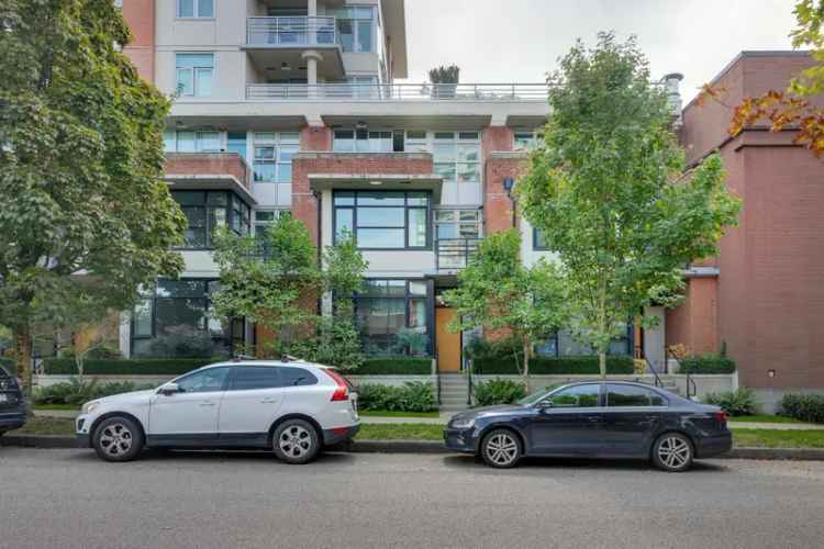 282 E 11TH Avenue in Vancouver: Mount Pleasant VE Townhouse for sale in “THE SOPHIA” (Vancouver East)  : MLS®# R2956543