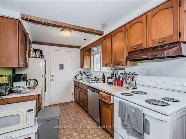 House For Sale in Guelph, Ontario