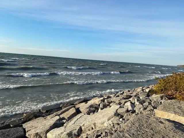 Lakefront Lot in Cobourg's Cedar Shore Lakeside Neighborhood