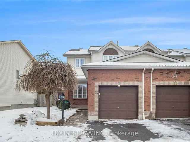 3 Bedroom Barrhaven Townhouse Family Home Updated South Facing Backyard