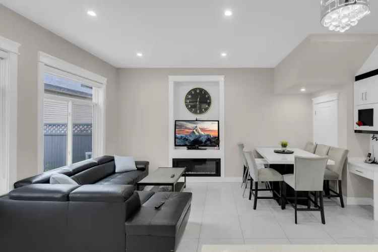 6 Bedroom Home in Panorama Ridge Surrey