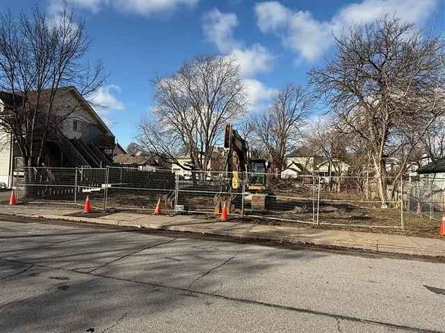 Vacant Land for New Building Downtown St Catharines R3 Zoned Lot