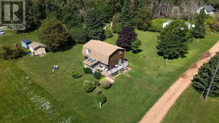 Charming Log Home with Ocean Views and Large Decks