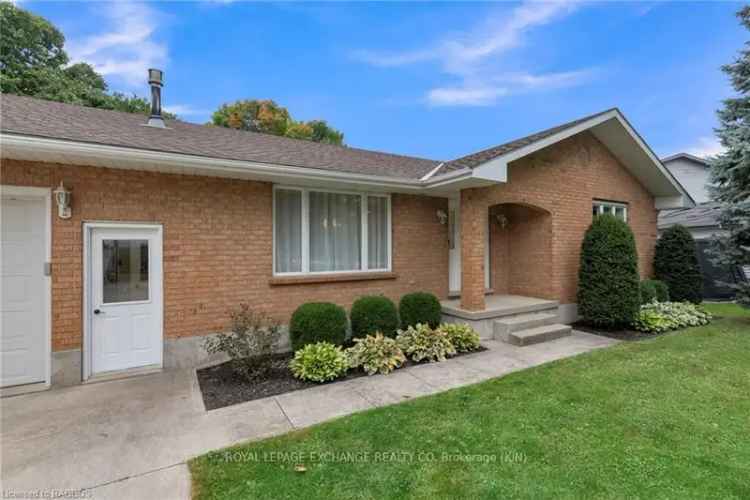 House For Sale in Huron East, Ontario