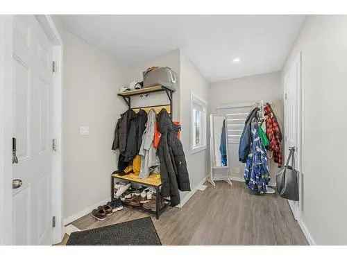 House For Sale In Inglewood, Calgary, Alberta