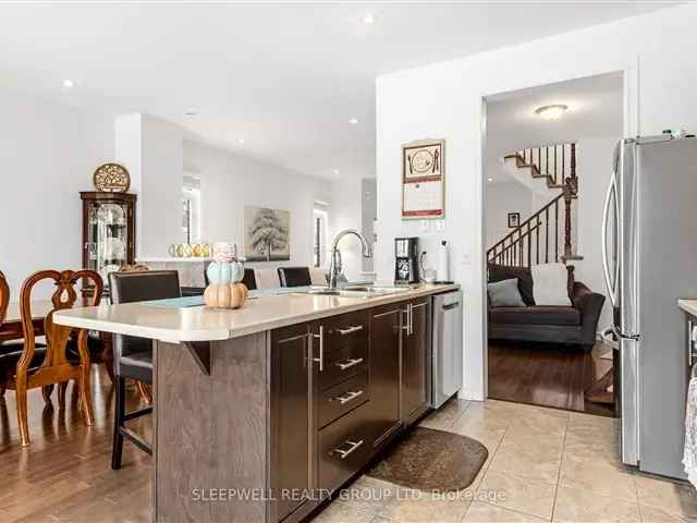 Bridlewood End Unit Townhome: Spacious, Stylish Family Home