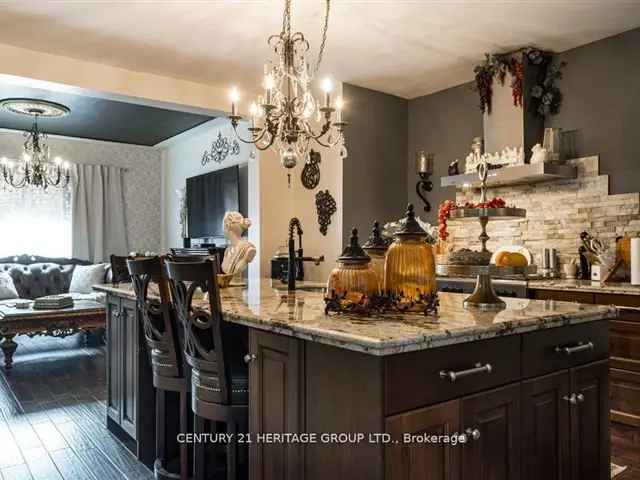 2250 sq ft 5 Bedroom Family Home North End Chef's Kitchen