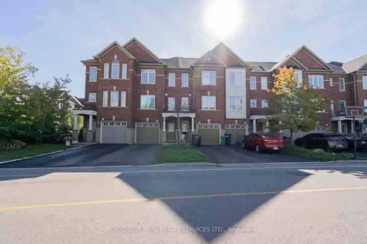 House For Sale in Brampton, Ontario