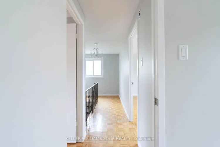 Erin Mills Semi-Detached House with In-Law Suite