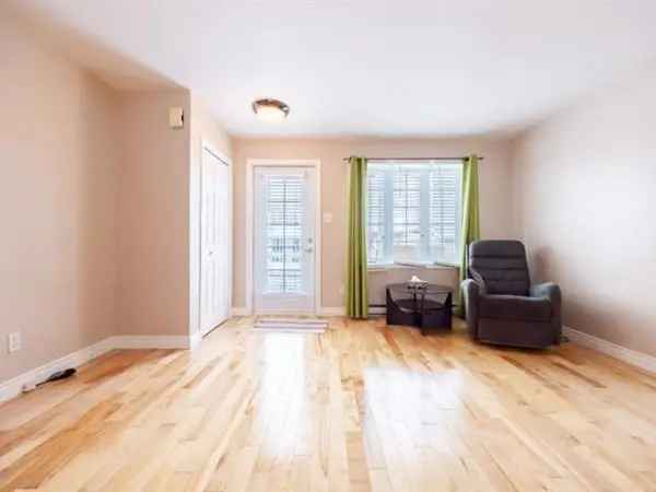 Two or more storey for sale (Montérégie) #RC261