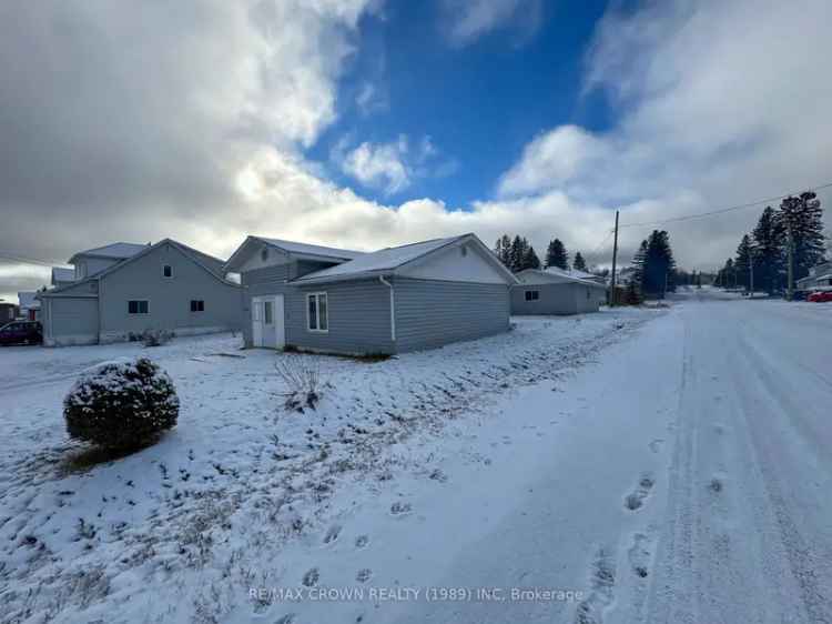 House For Sale in Hornepayne Township, Ontario