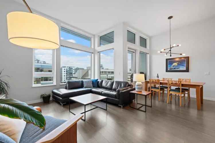 Lower Lonsdale Penthouse Condo for Sale West Quay 2 Beds 2 Baths