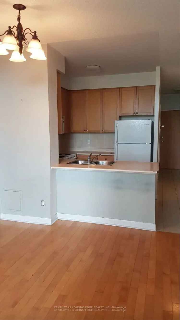 House For Rent in 4968, Yonge Street, Toronto, Ontario