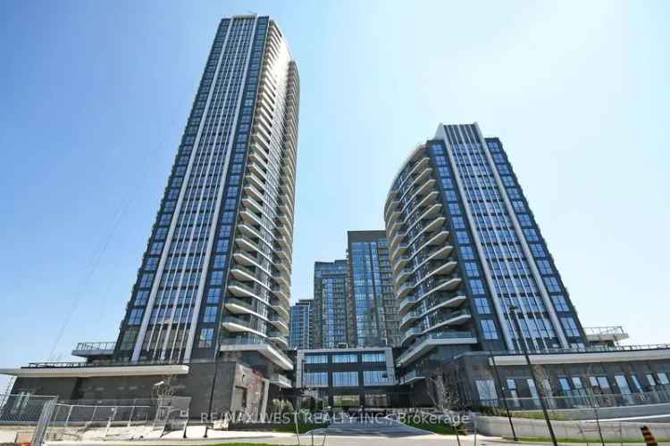 2-Bedroom Plus Den Condo in Mississauga with Panoramic Views