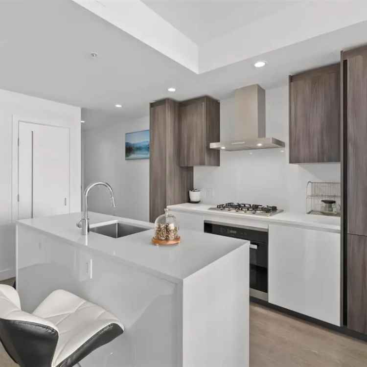 Richmond Centre Luxury Condo 1 Bed 1 Bath Miele Appliances