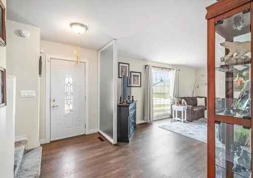 4 Bedroom House for Sale Heritage Park Winnipeg
