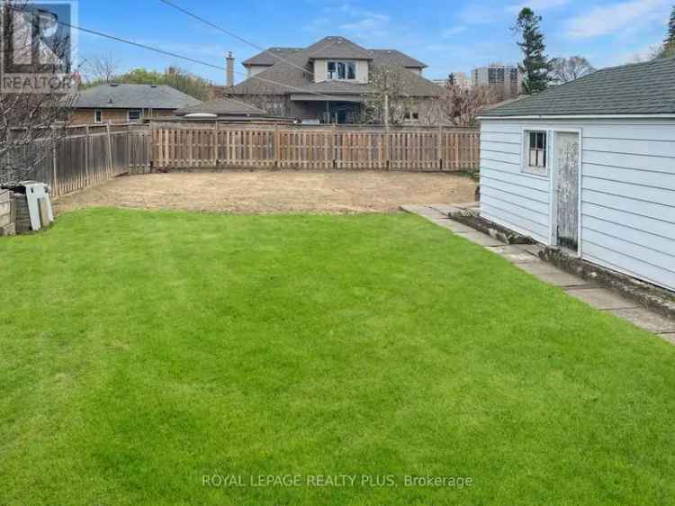 Mississauga Family Home Cooksville Street Renovation Potential