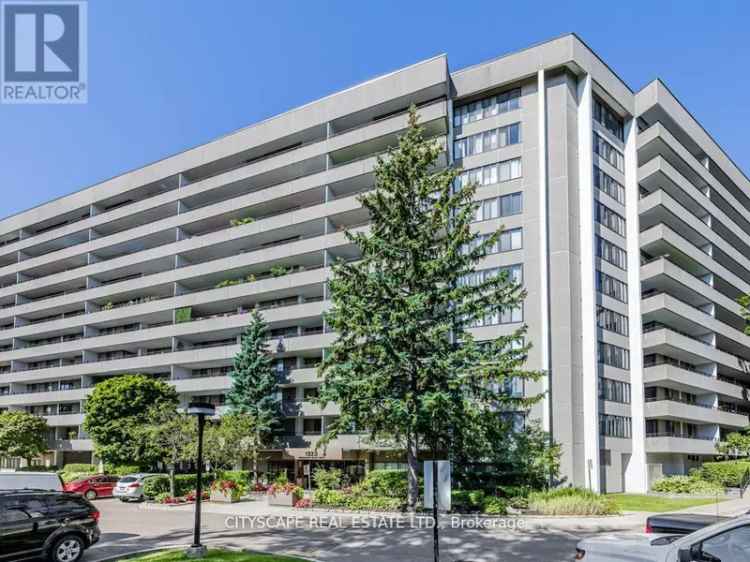 Luxurious 2-Bedroom Condo in Mississauga Near Square One