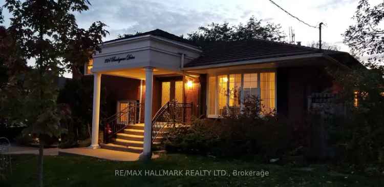 House For Sale in 224, Beechgrove Drive, Toronto, Ontario