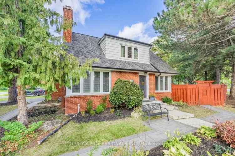 4 Bedroom House in Chestnut Hills Humber Valley Village