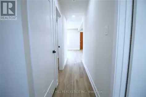 3 rooms apartment of 457 m² in Toronto