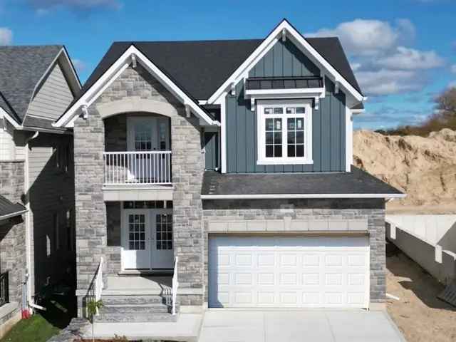 Luxury 4-Bedroom Home in Seashore Kincardine