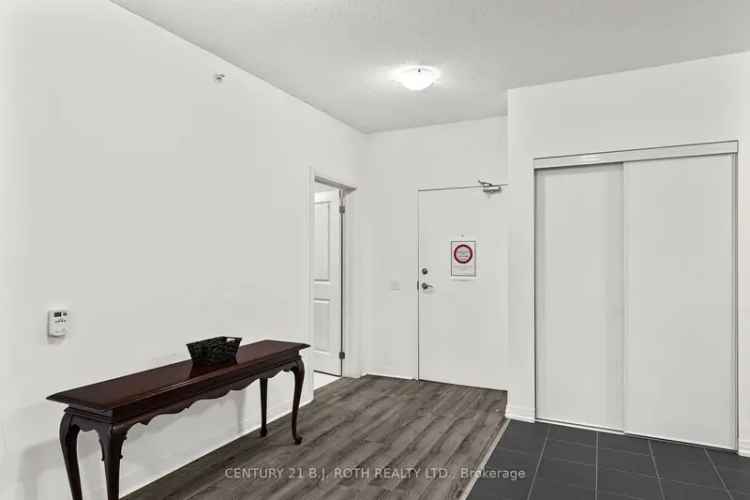 Condo For Sale in Barrie, Ontario