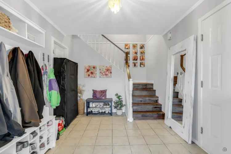 5 Bed 3 Bath Cloverdale Home Mortgage Helper Mountain Views