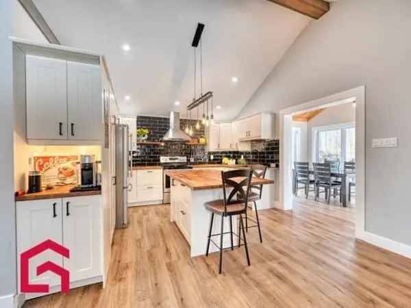 Bungalow for Sale Laurentides Intergenerational Home