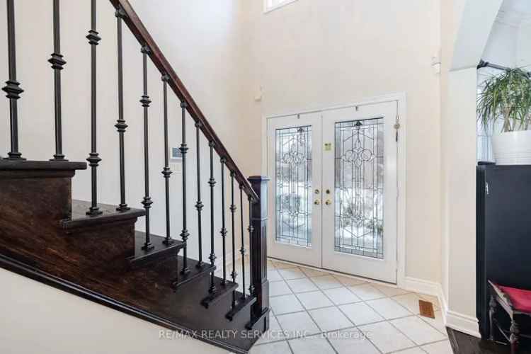 House For Sale in Caledon, Ontario