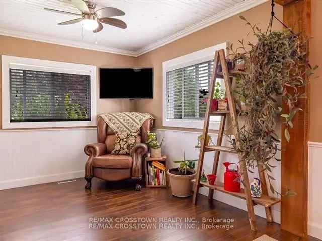 House For Sale in Springwater, Ontario