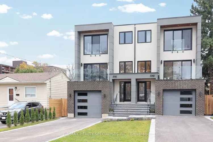 House For Sale in Mississauga, Ontario